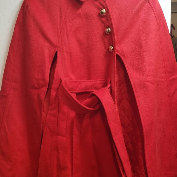 Red Open Front Cape Overcoat - Picture 5 of 6